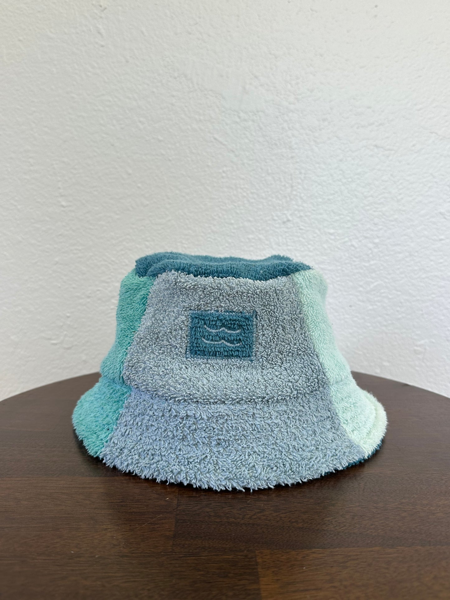 Shallows Bucket