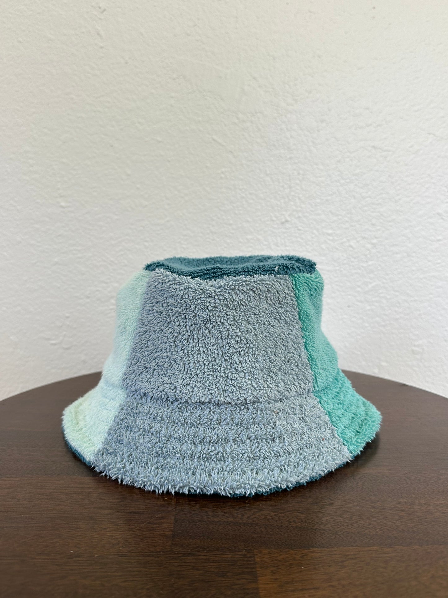 Shallows Bucket
