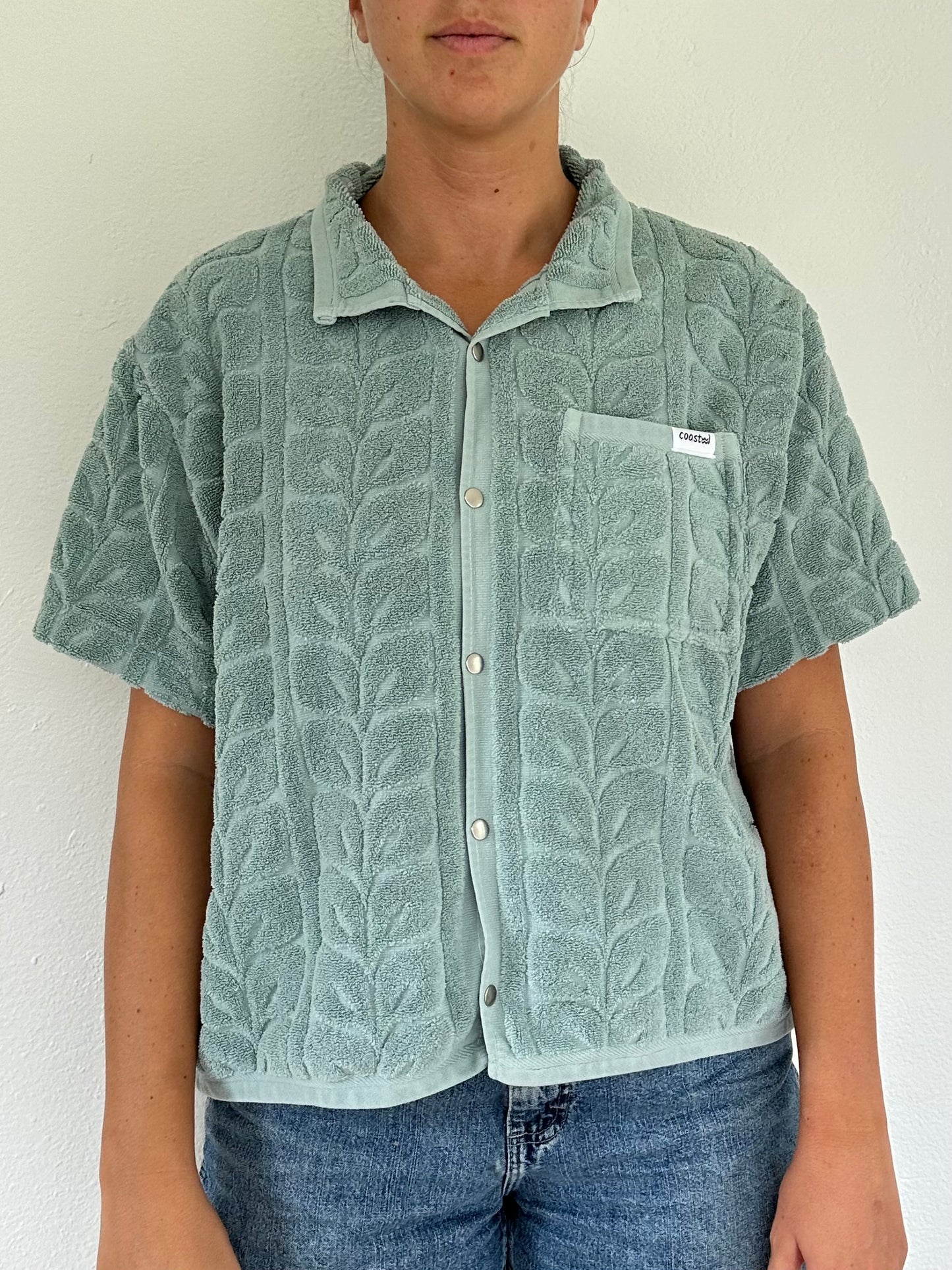 Cropped Trellis Button Up