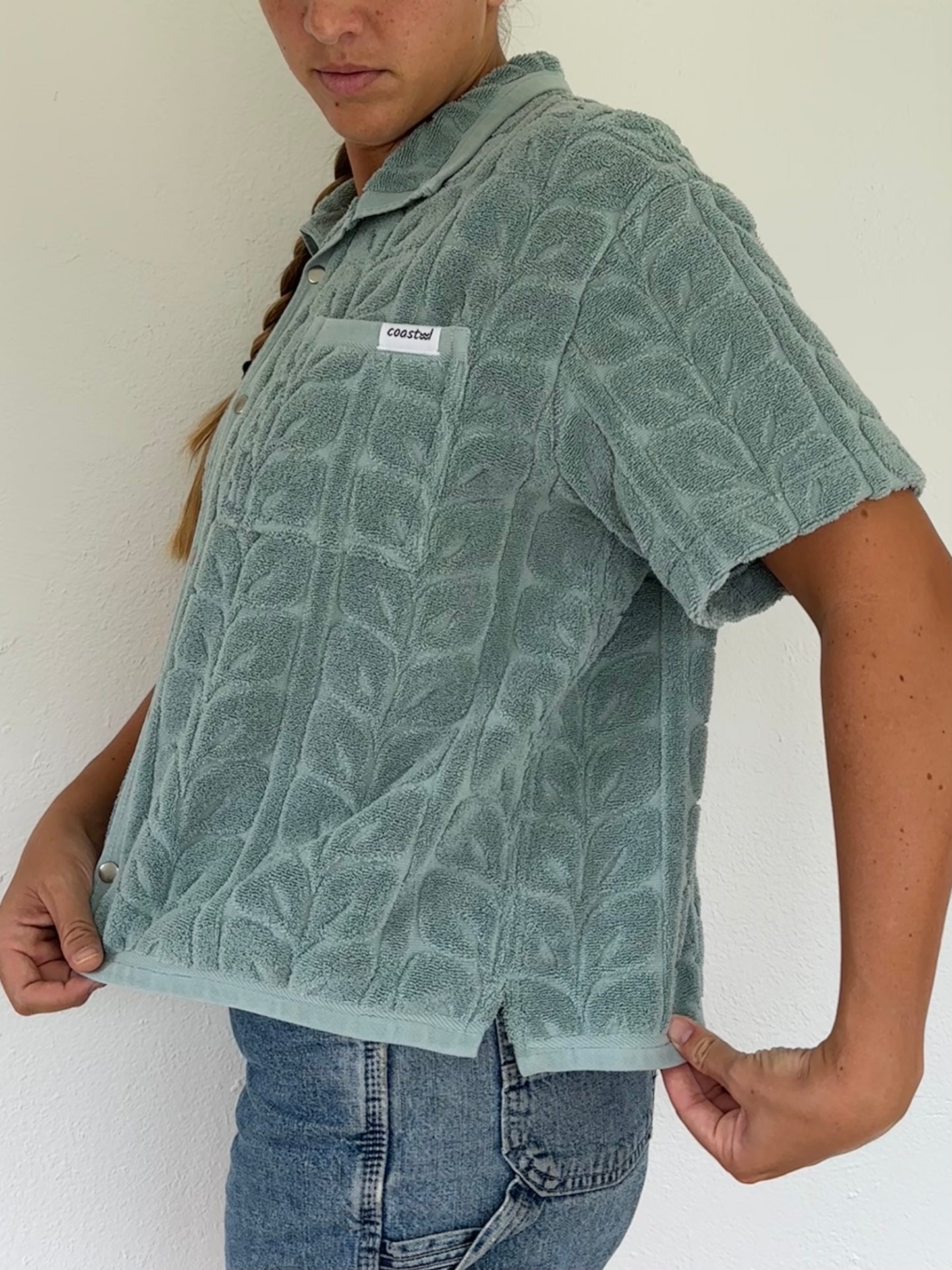 Cropped Trellis Button Up
