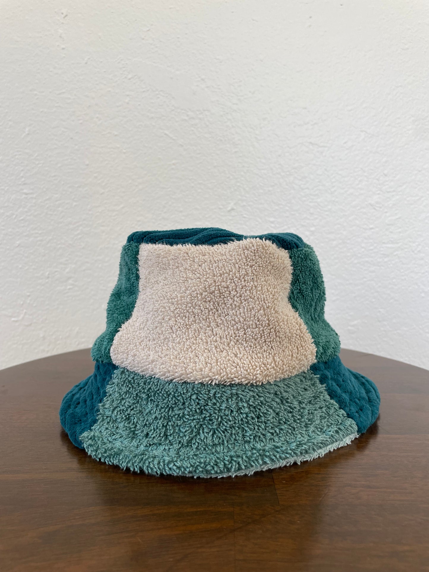 Settee Bucket