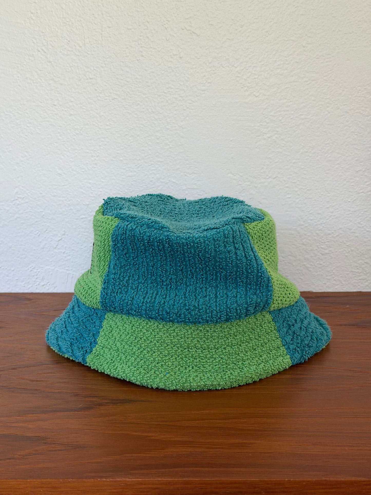 XL Peacock Bucket