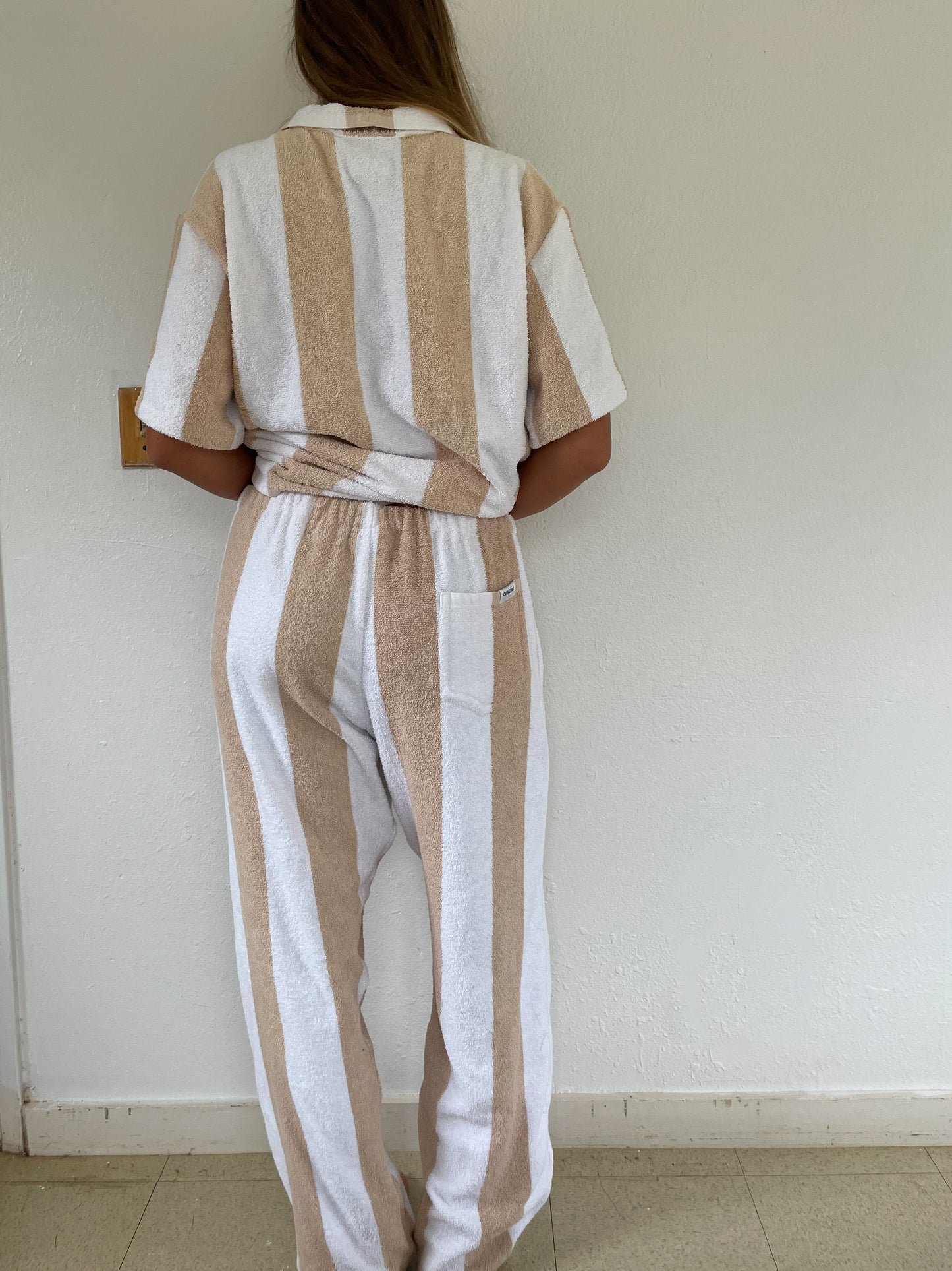 L Tan Stripe Set