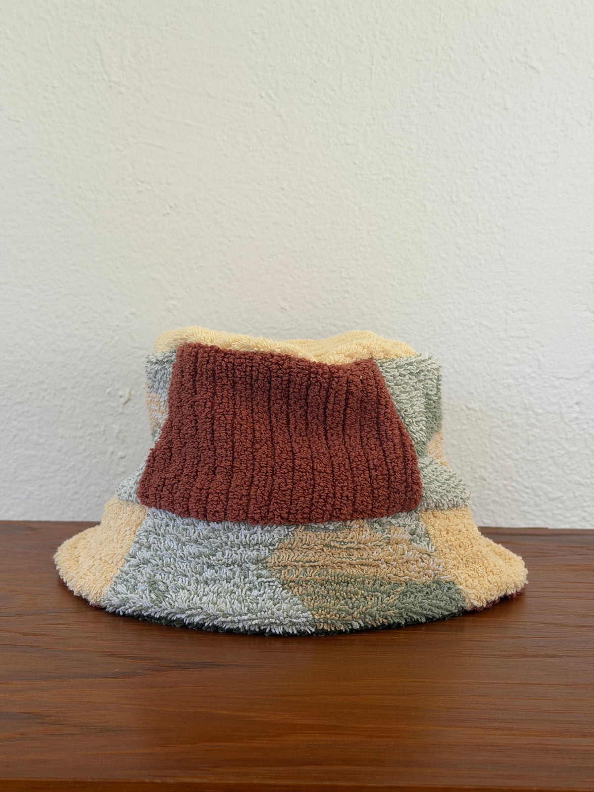 Foliage Bucket