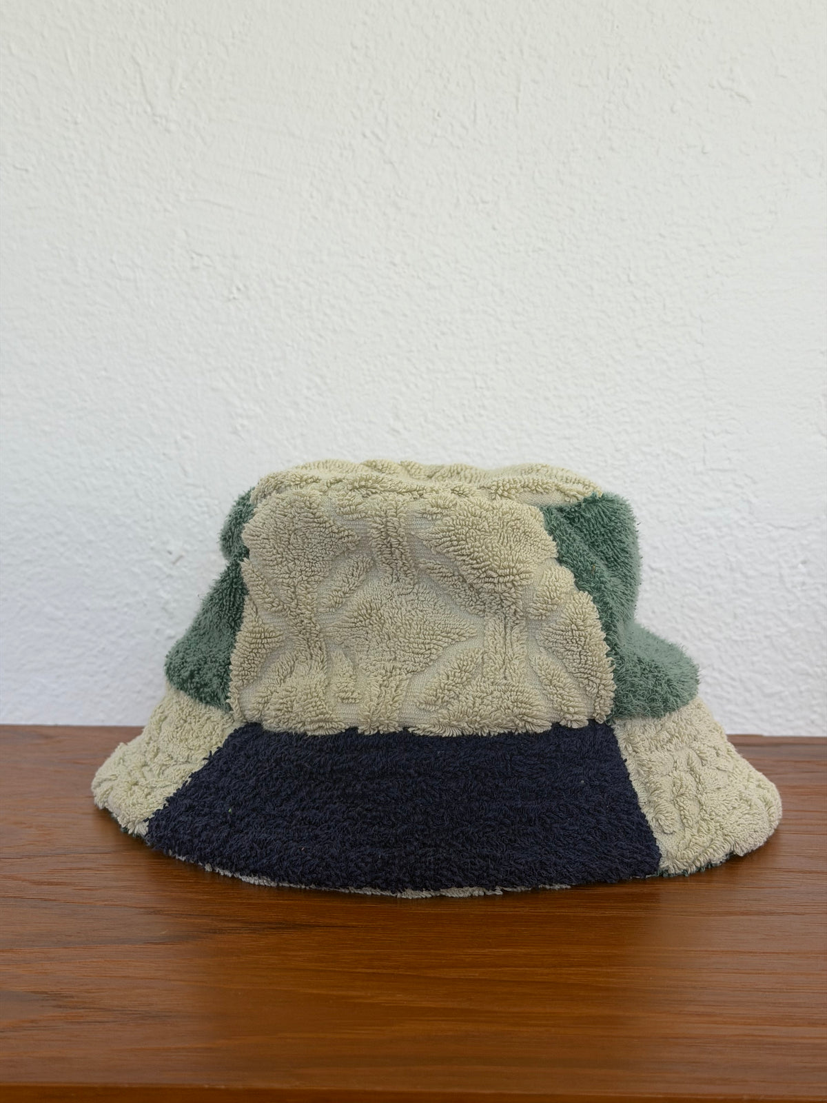 Grove Bucket