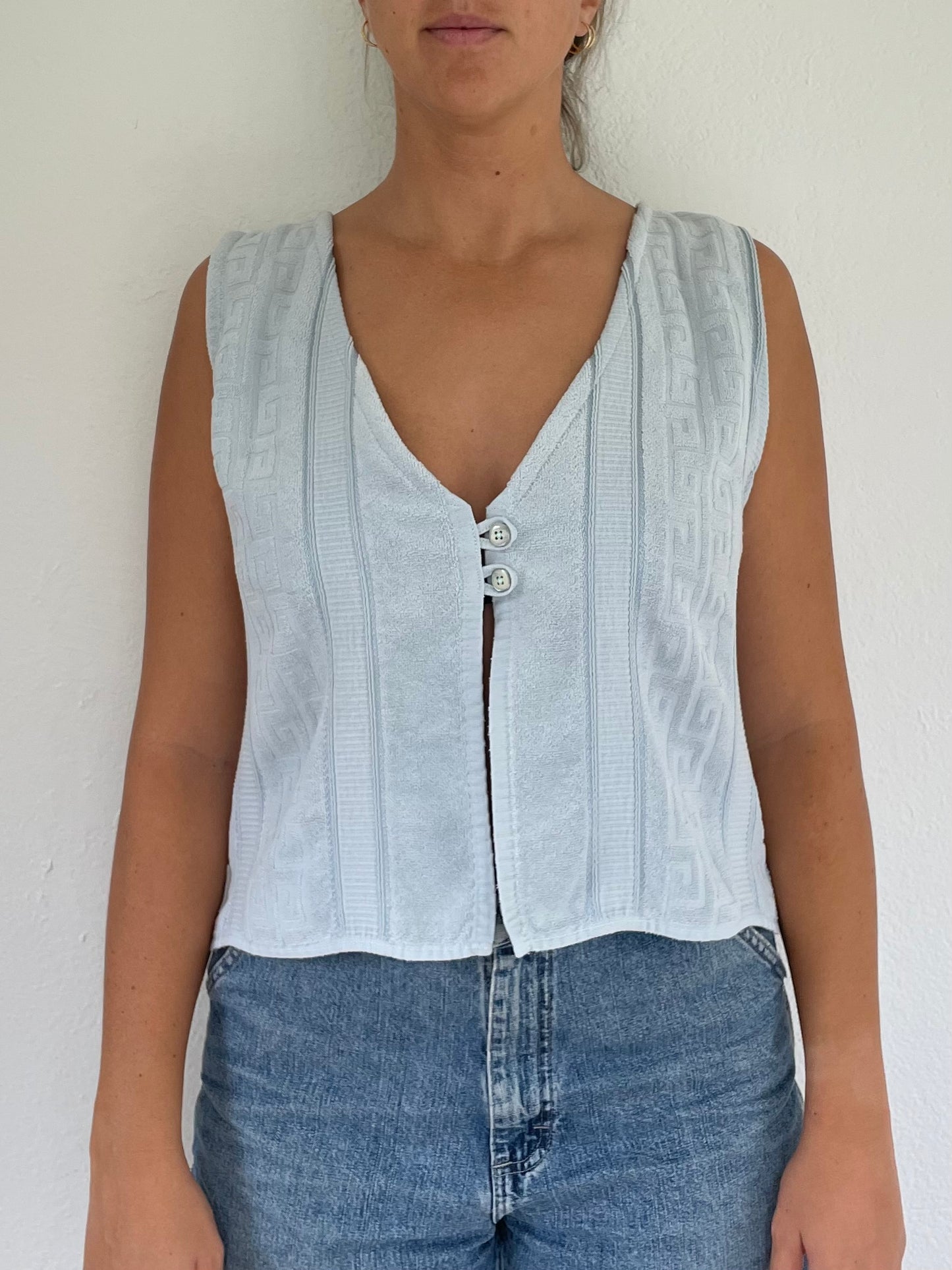 L Meander Button Vest