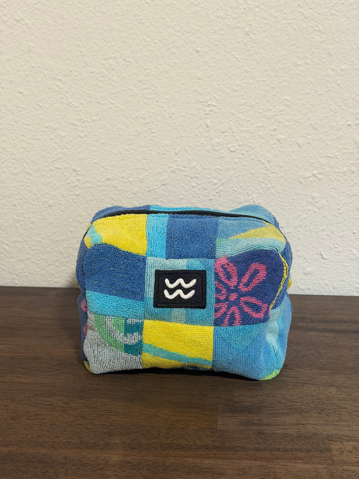 Small Boxy Zip