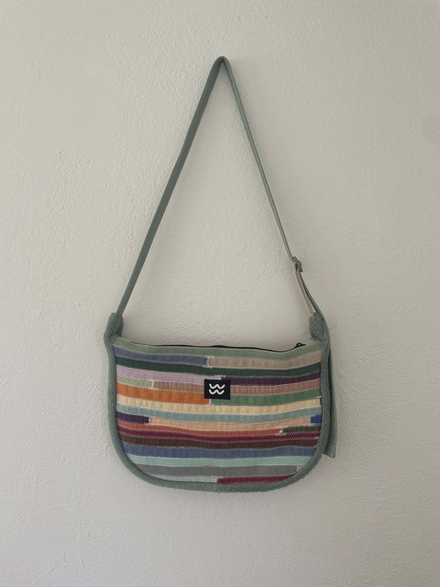 Fresh Air Sling Bag