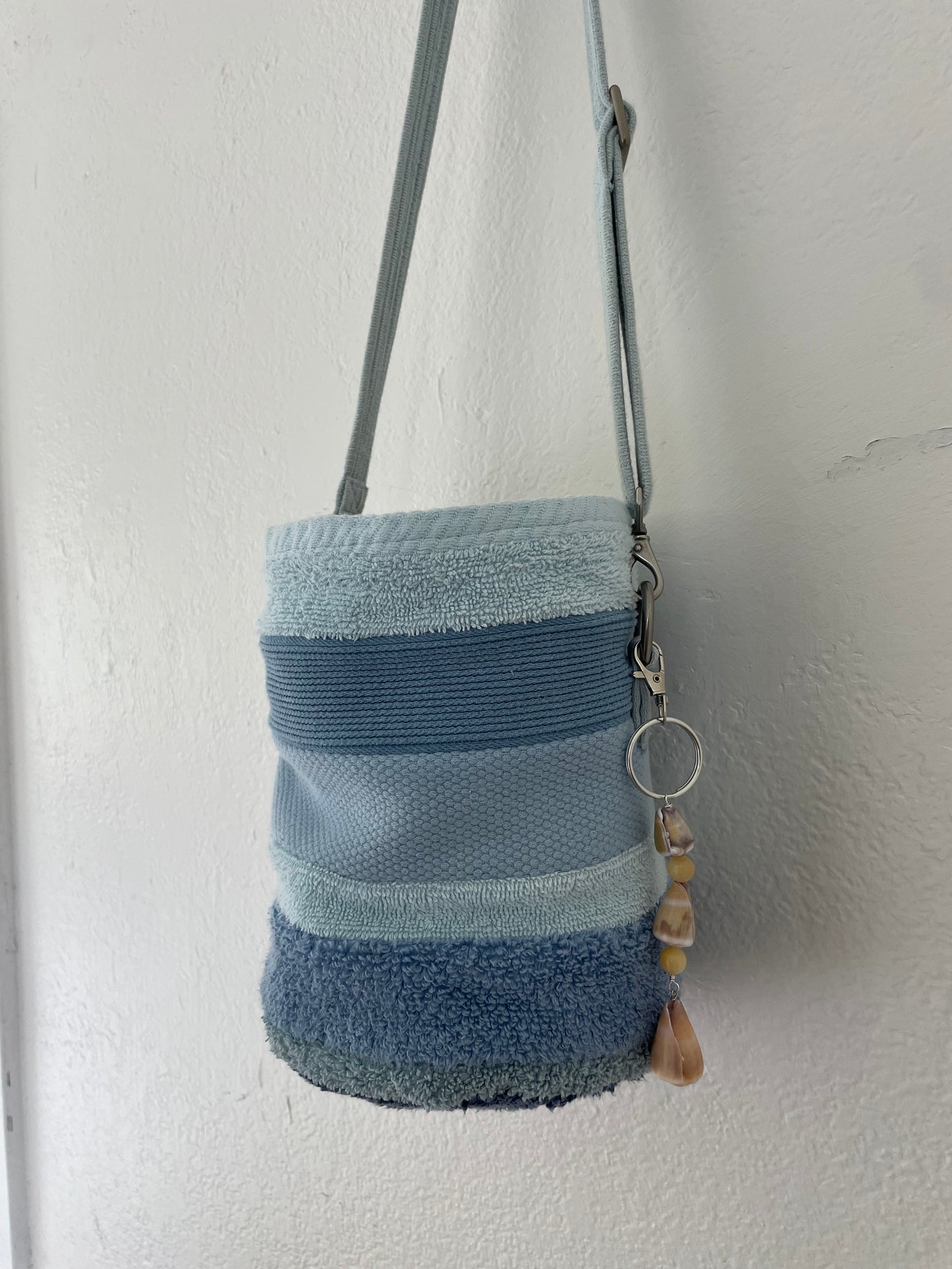 Blues Bucket Bag