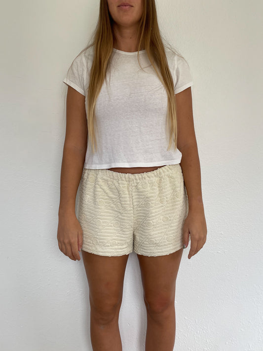L Cream Textured Shorts