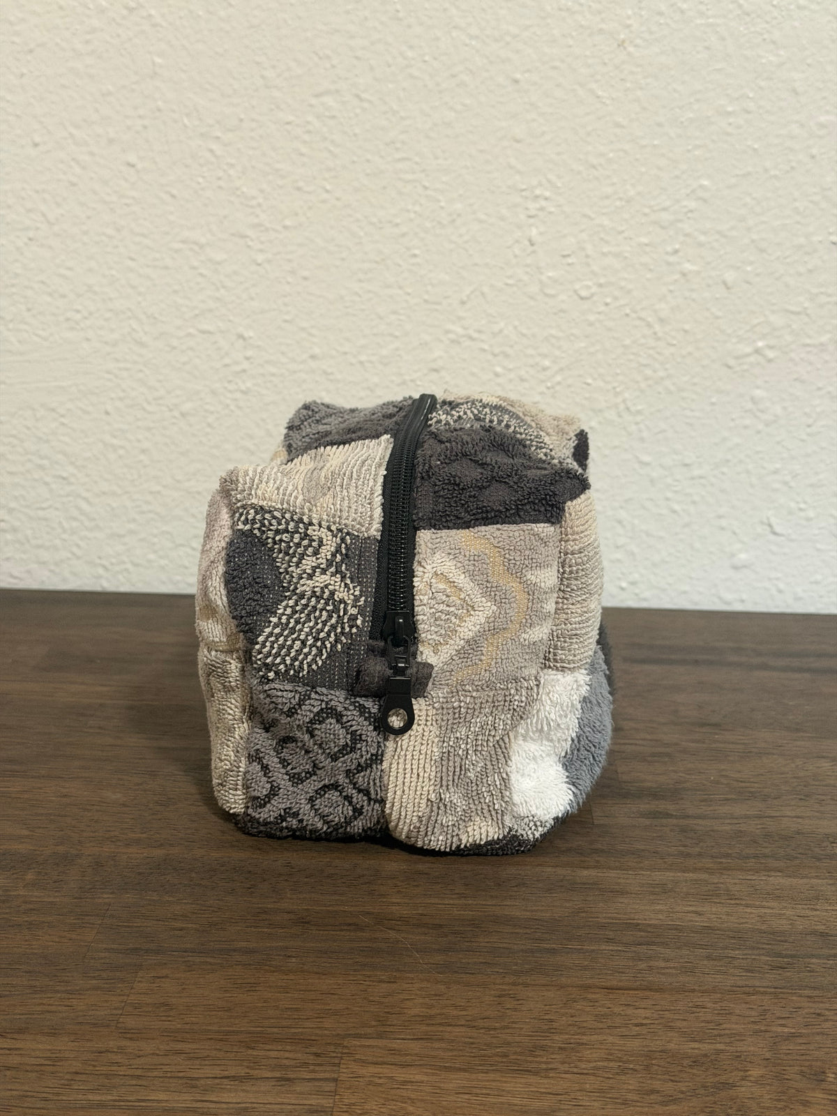 Small Boxy Zip