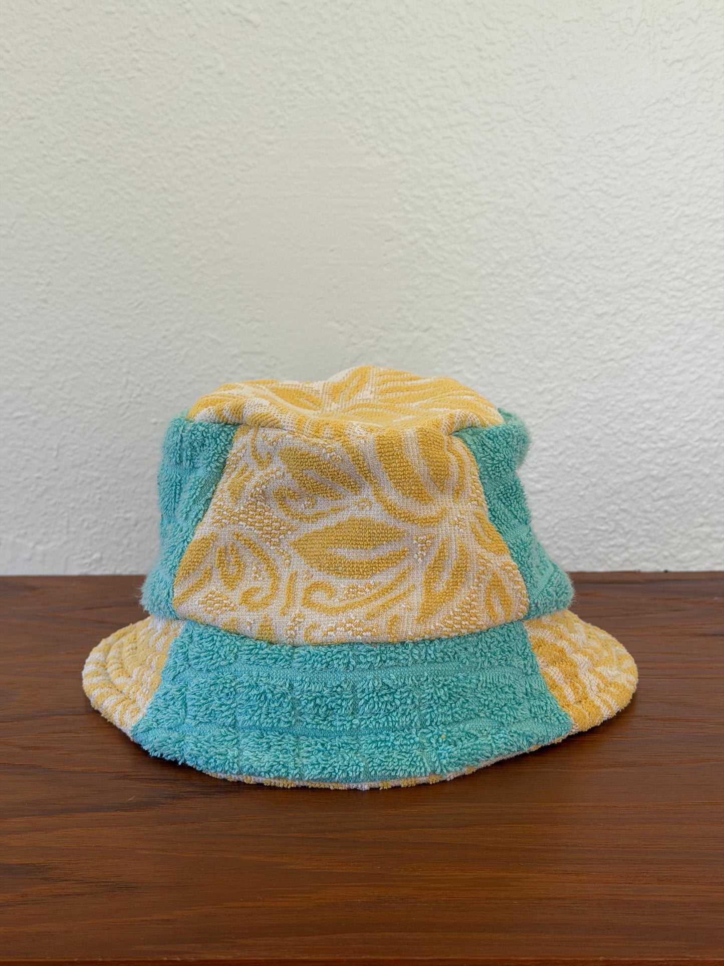 Sunshine and Roses Bucket