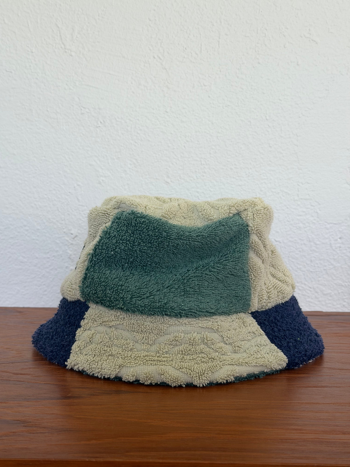 Grove Bucket