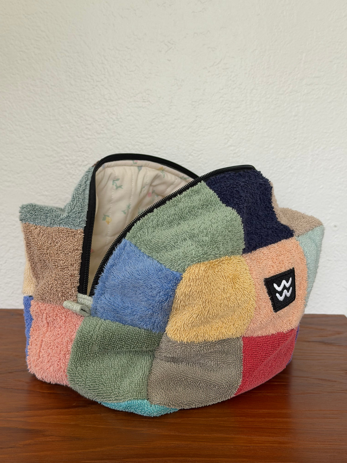 Large Boxy Zip