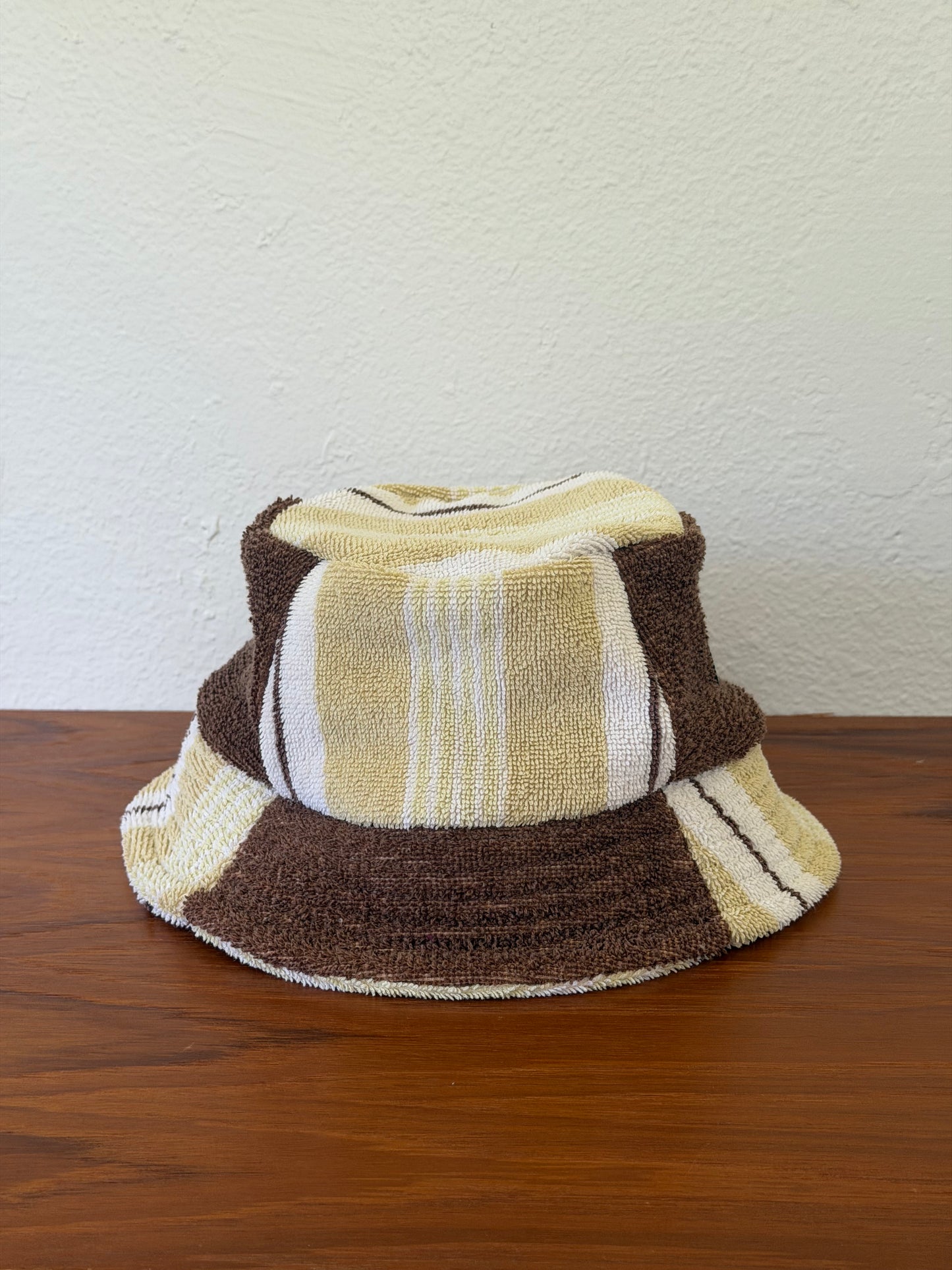 Brown Bucket