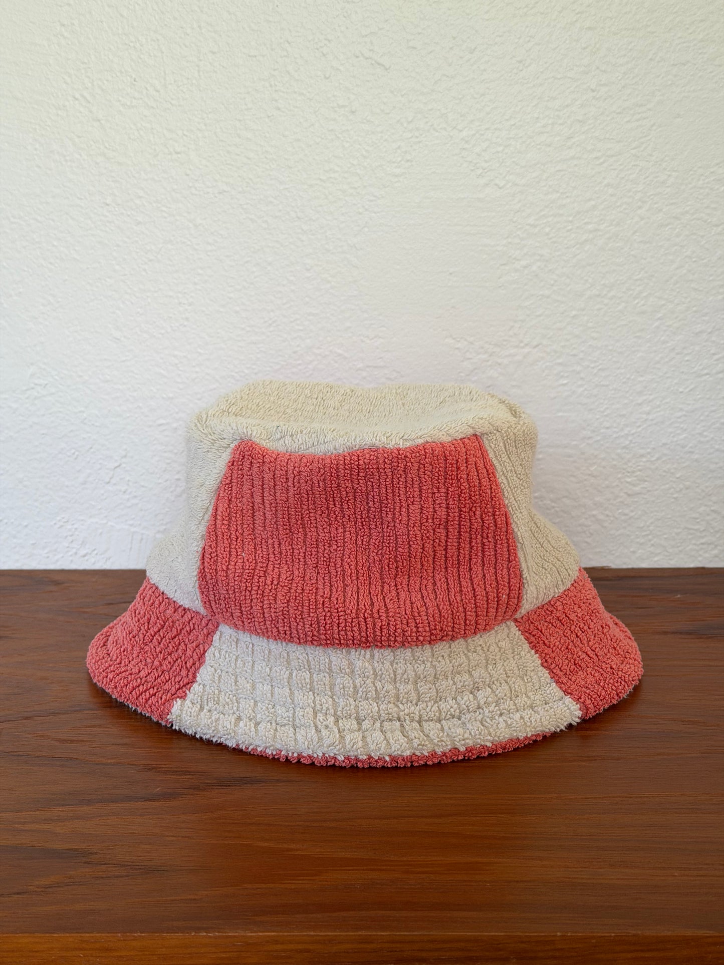 XL Coral Bucket