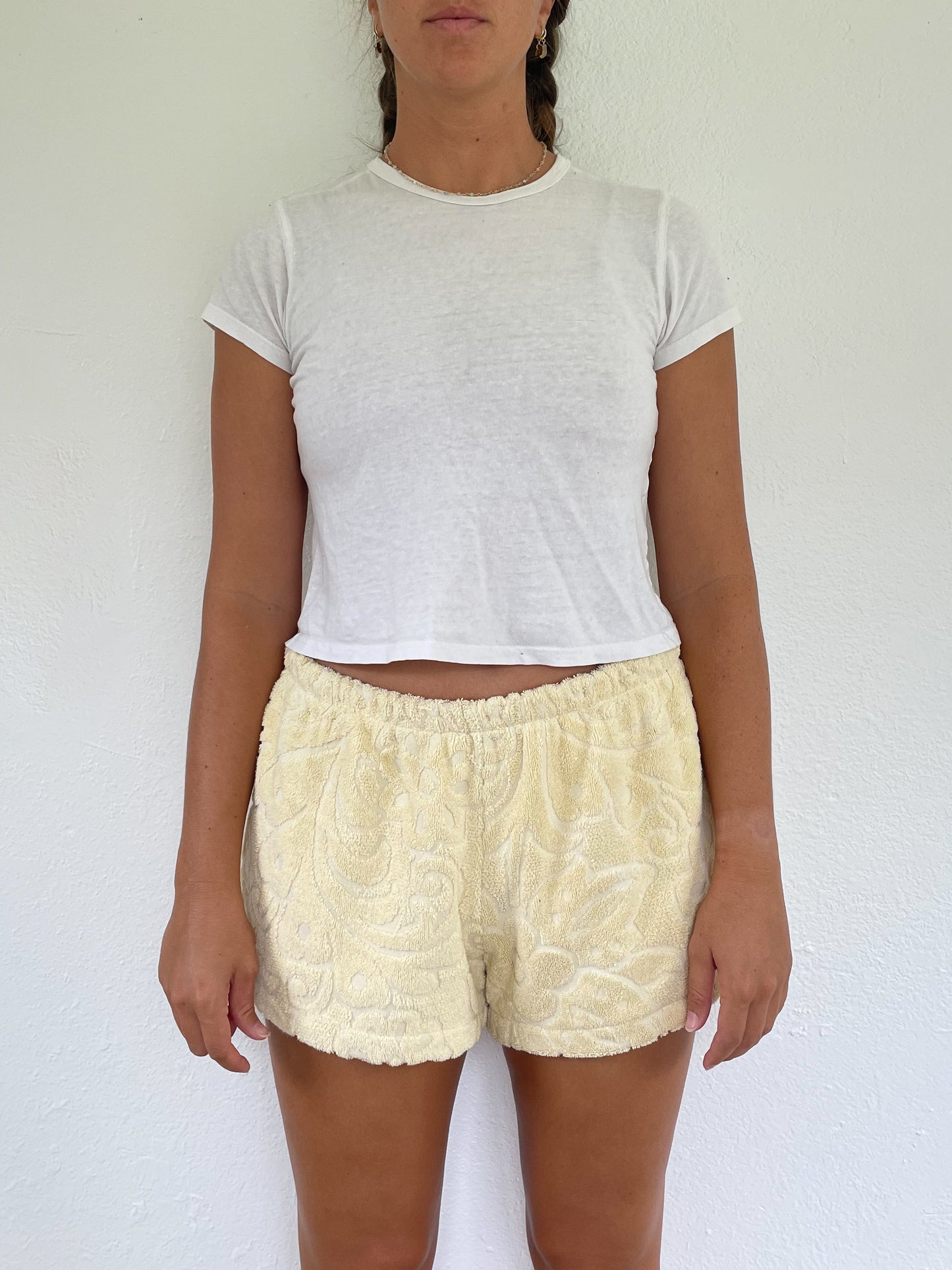 L Textured Cream Shorts