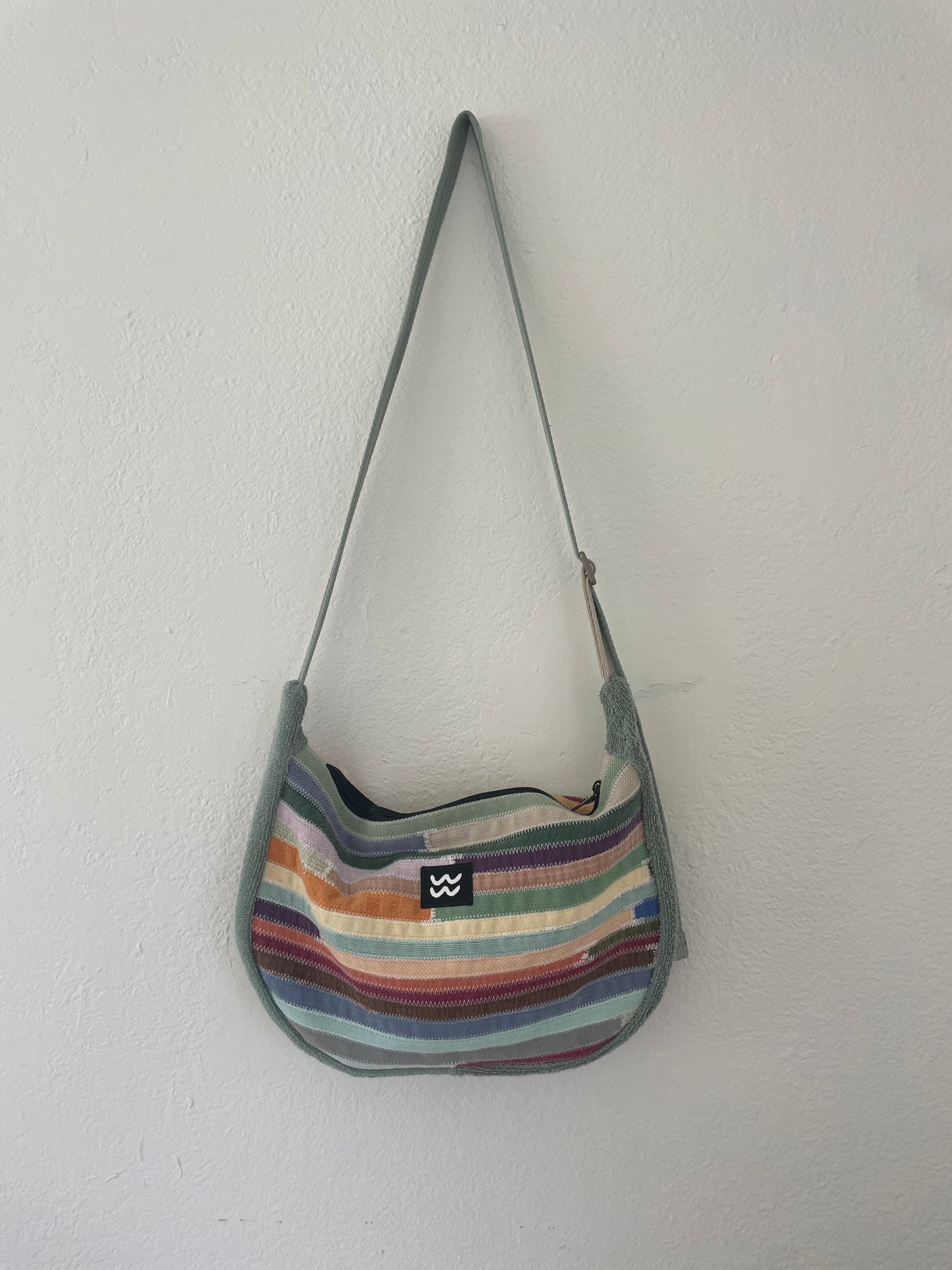 Fresh Air Sling Bag