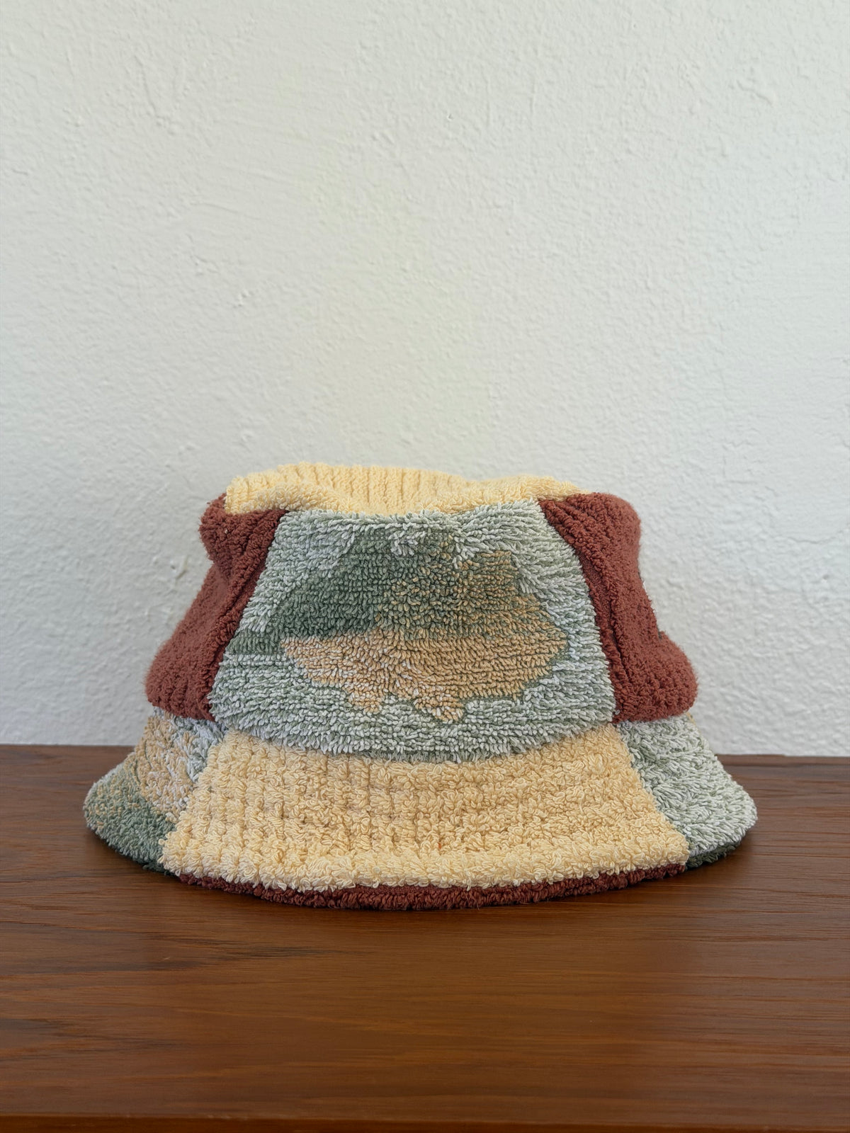 Foliage Bucket