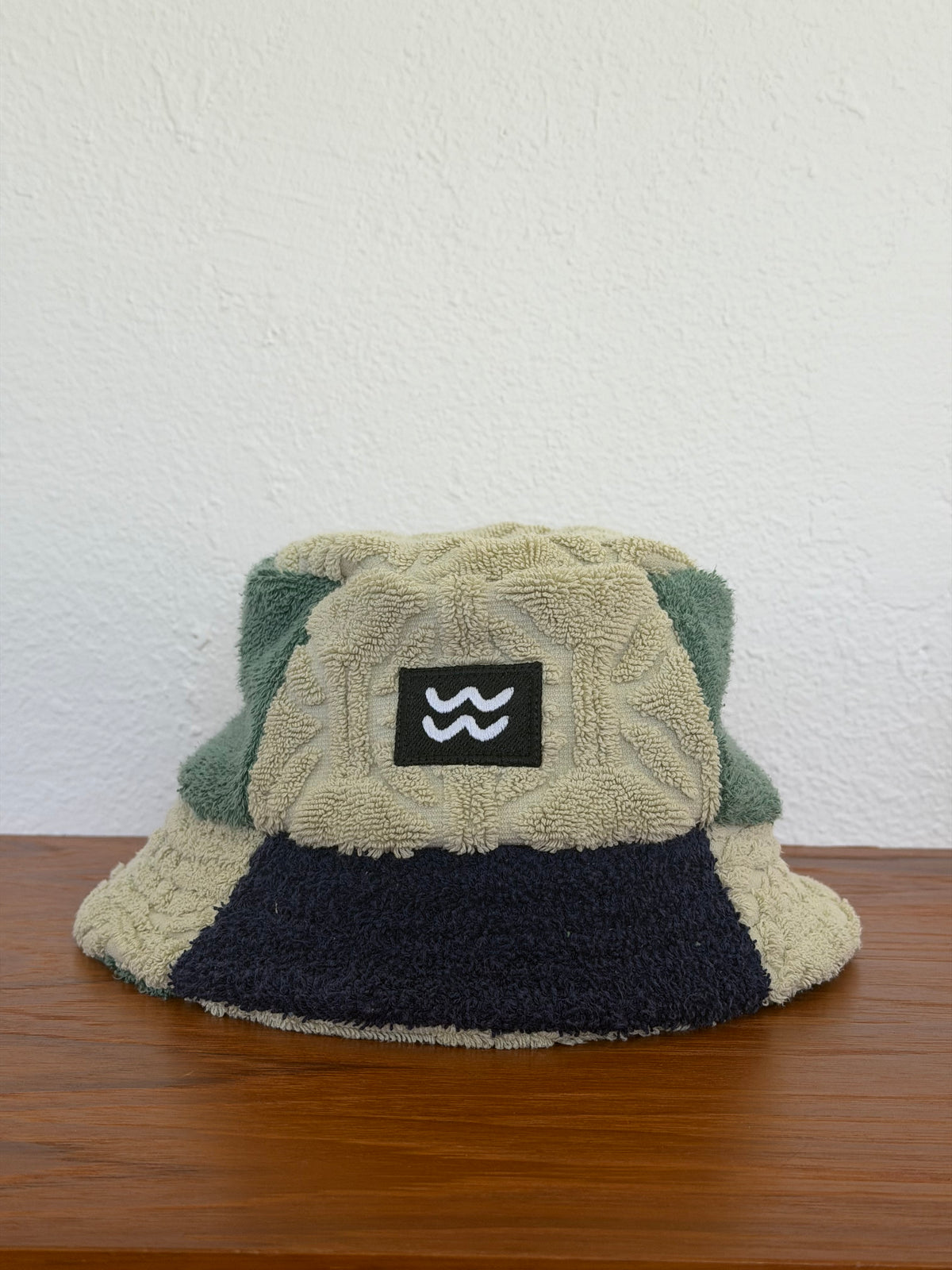 Grove Bucket