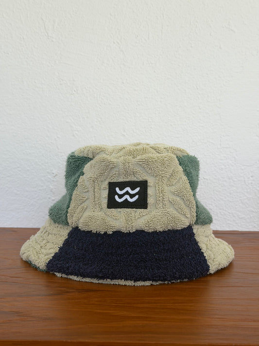 Grove Bucket