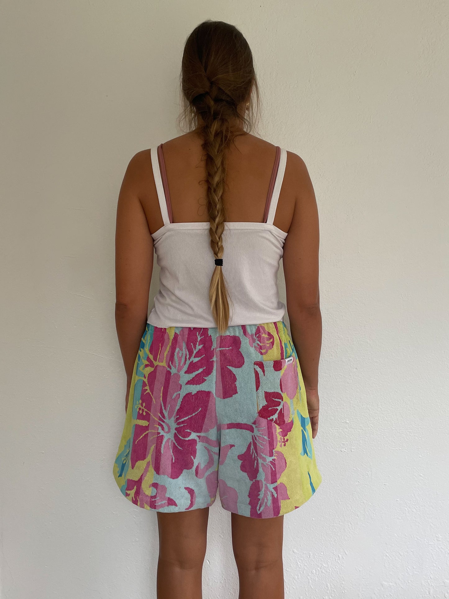 XL Hibiscus Shorts