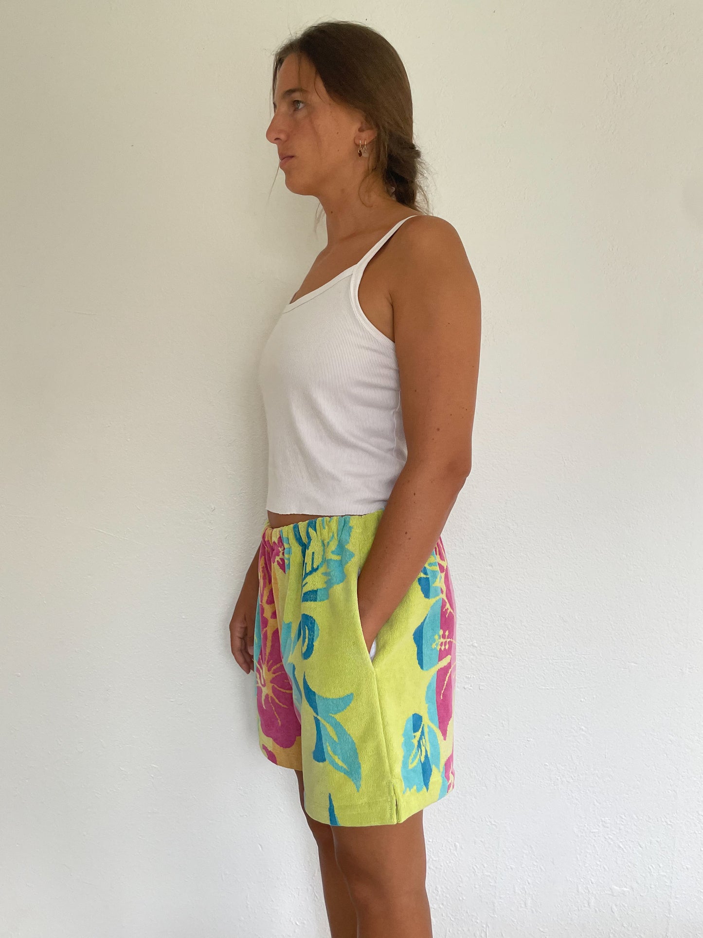 XL Hibiscus Shorts