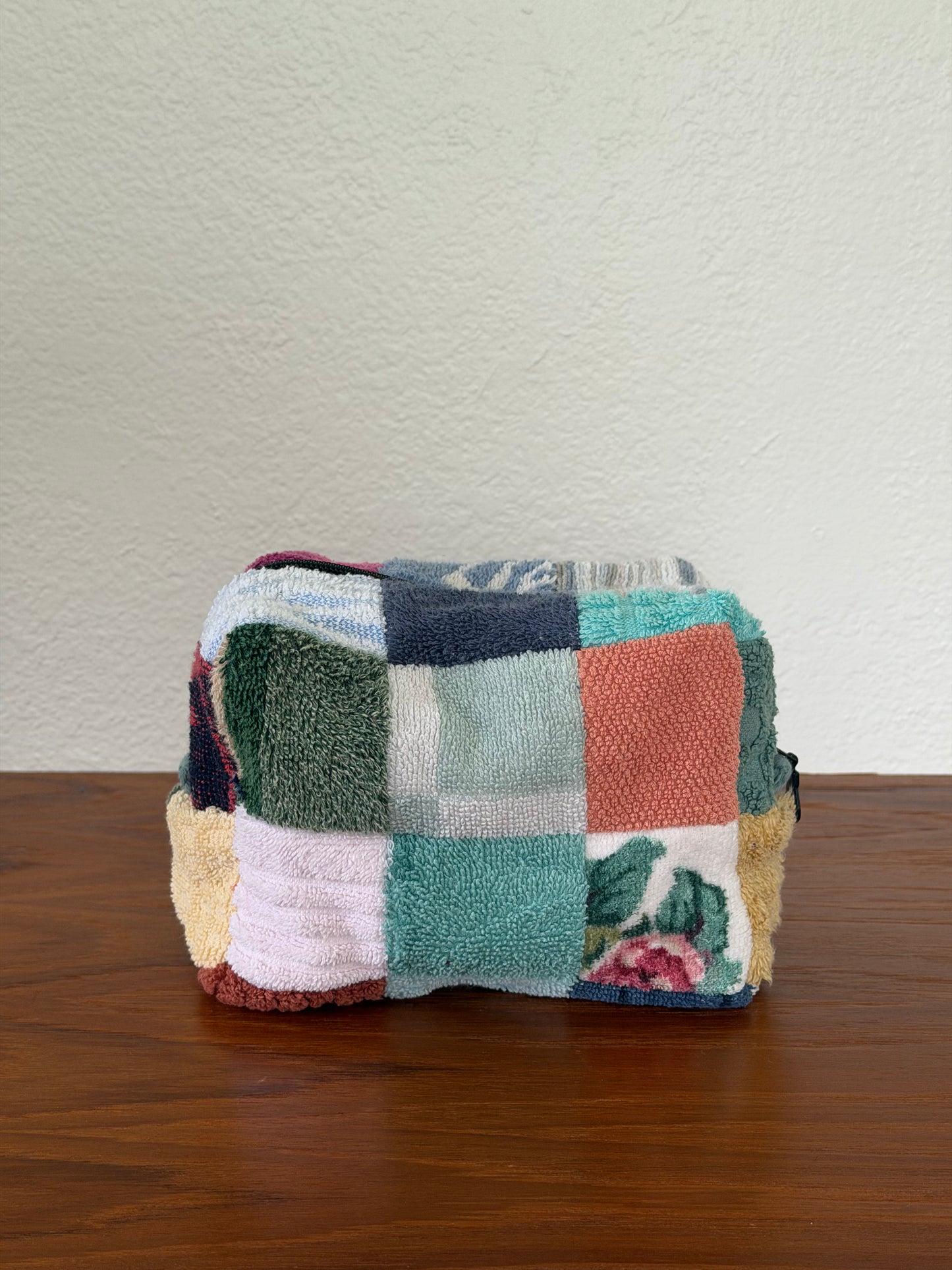 Small Boxy Zip