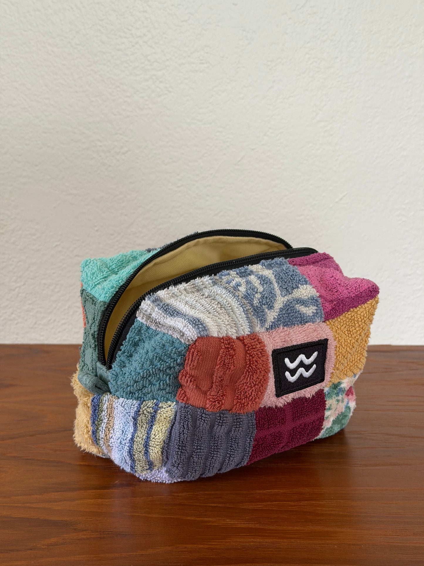 Small Boxy Zip