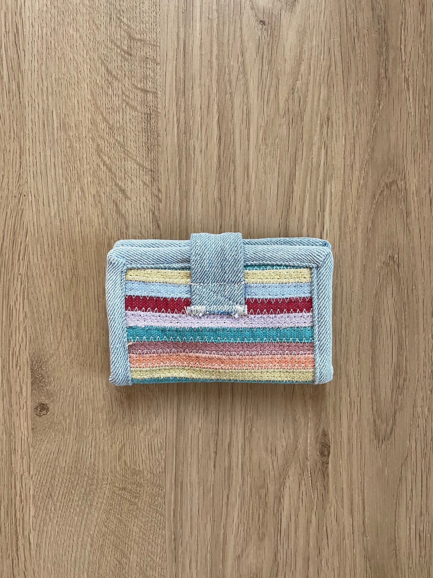 Bright Wallet