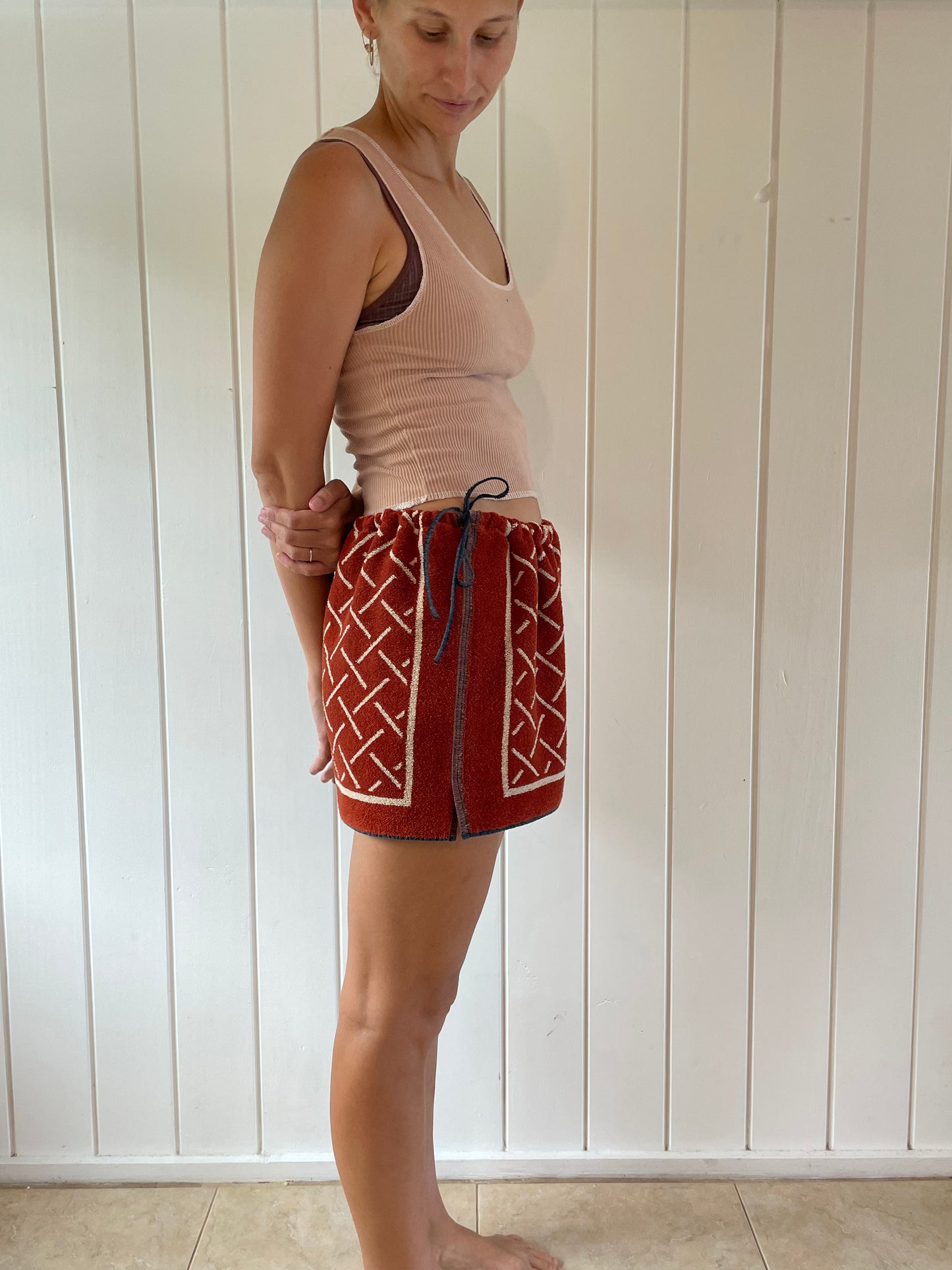 (XS - M) Red Tie Skirt