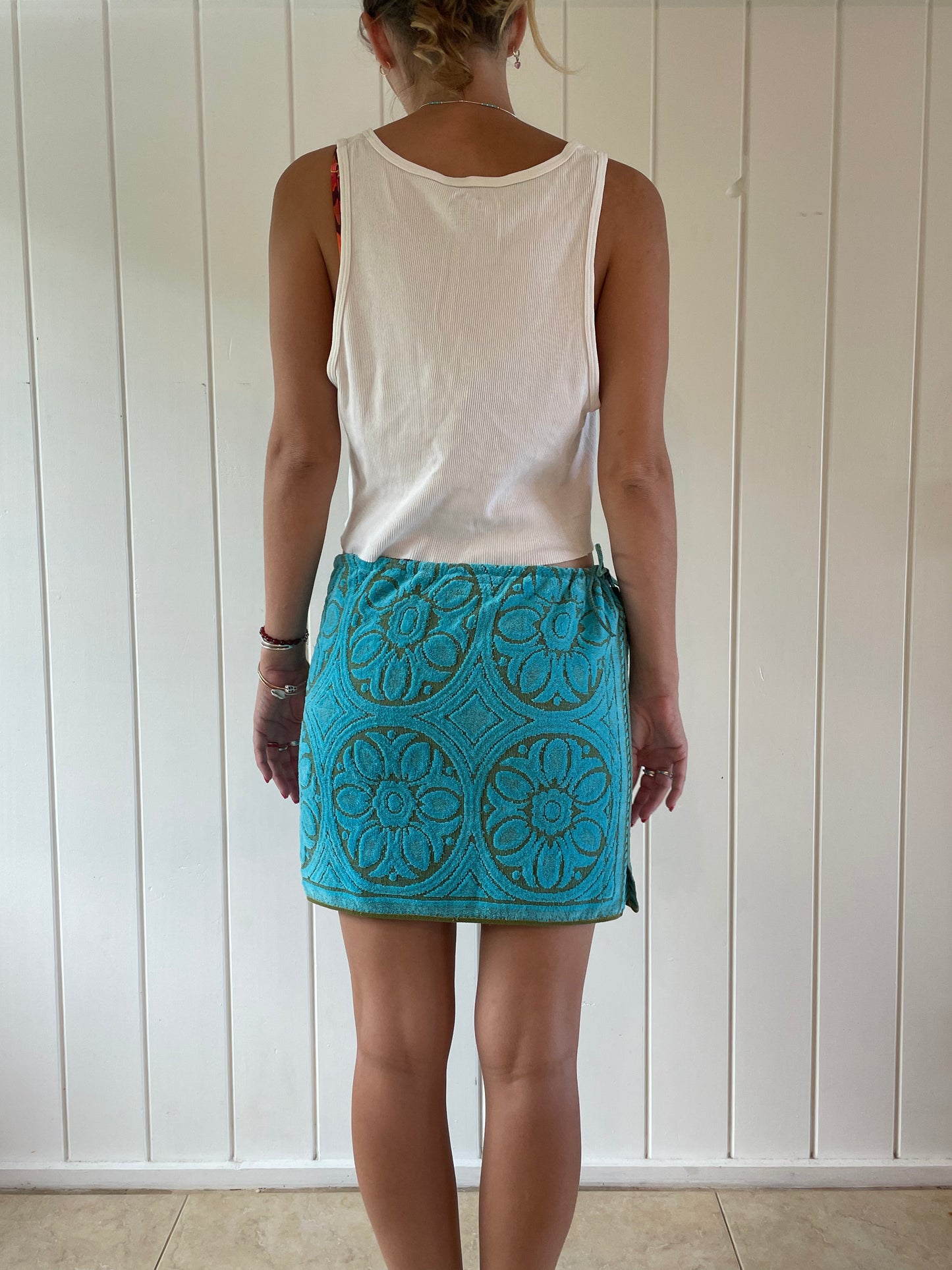 (XS - S) Medallion Tie Skirt